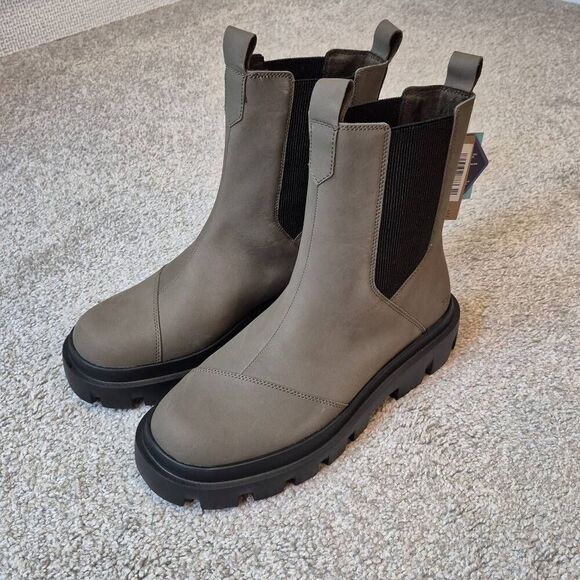 TOMS Women's Rowan Water Resistant Chelsea Boots Cream Size 8.5 - Picture 1 of 6